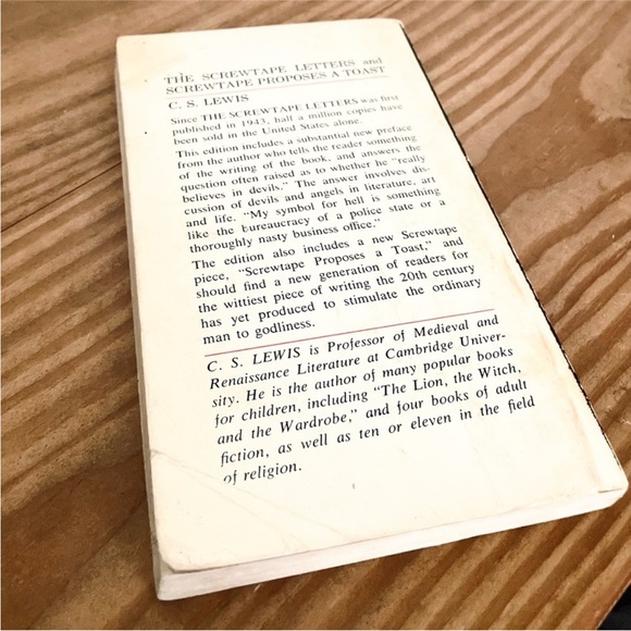 💥 VTG 1961 “The Screwtape Letters” by C.S. Lewis - Picture 3 of 6